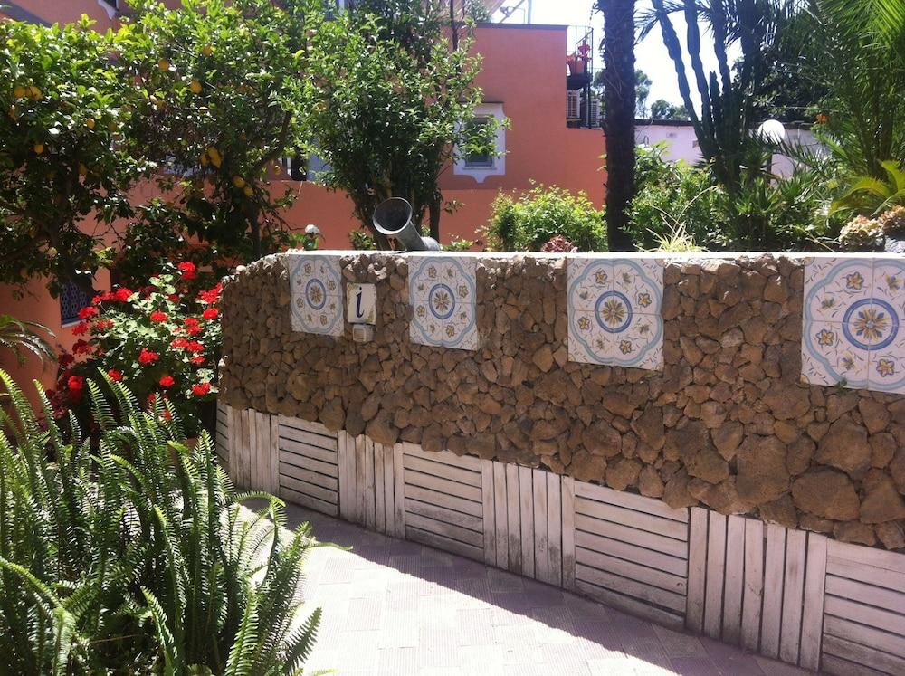 Piccolo Tirreno Hotel Residence Προτσίντα Εξωτερικό φωτογραφία